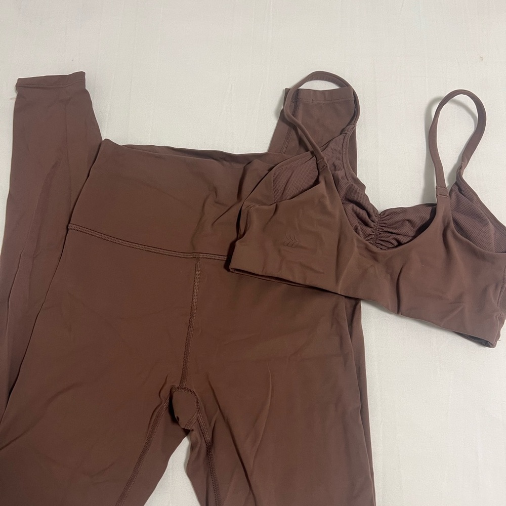 All in Motion Brown Activewear Set - Picture 2 of 4
